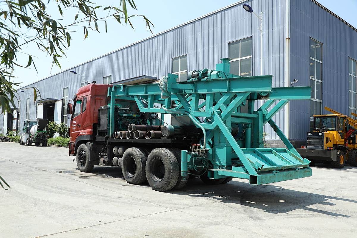 10寸(cùn)後八輪(lun)反循環(huan)鑽機