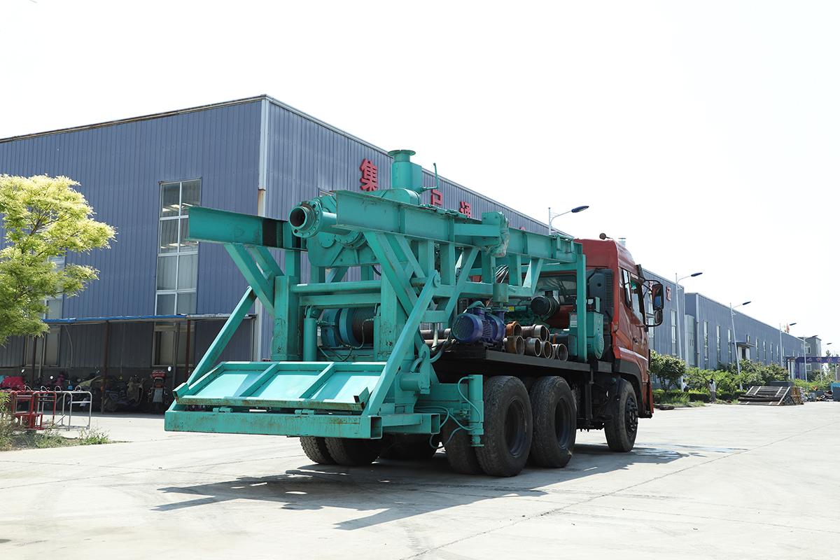 10寸(cùn)後八輪(lún)反循環(huán)鑽機