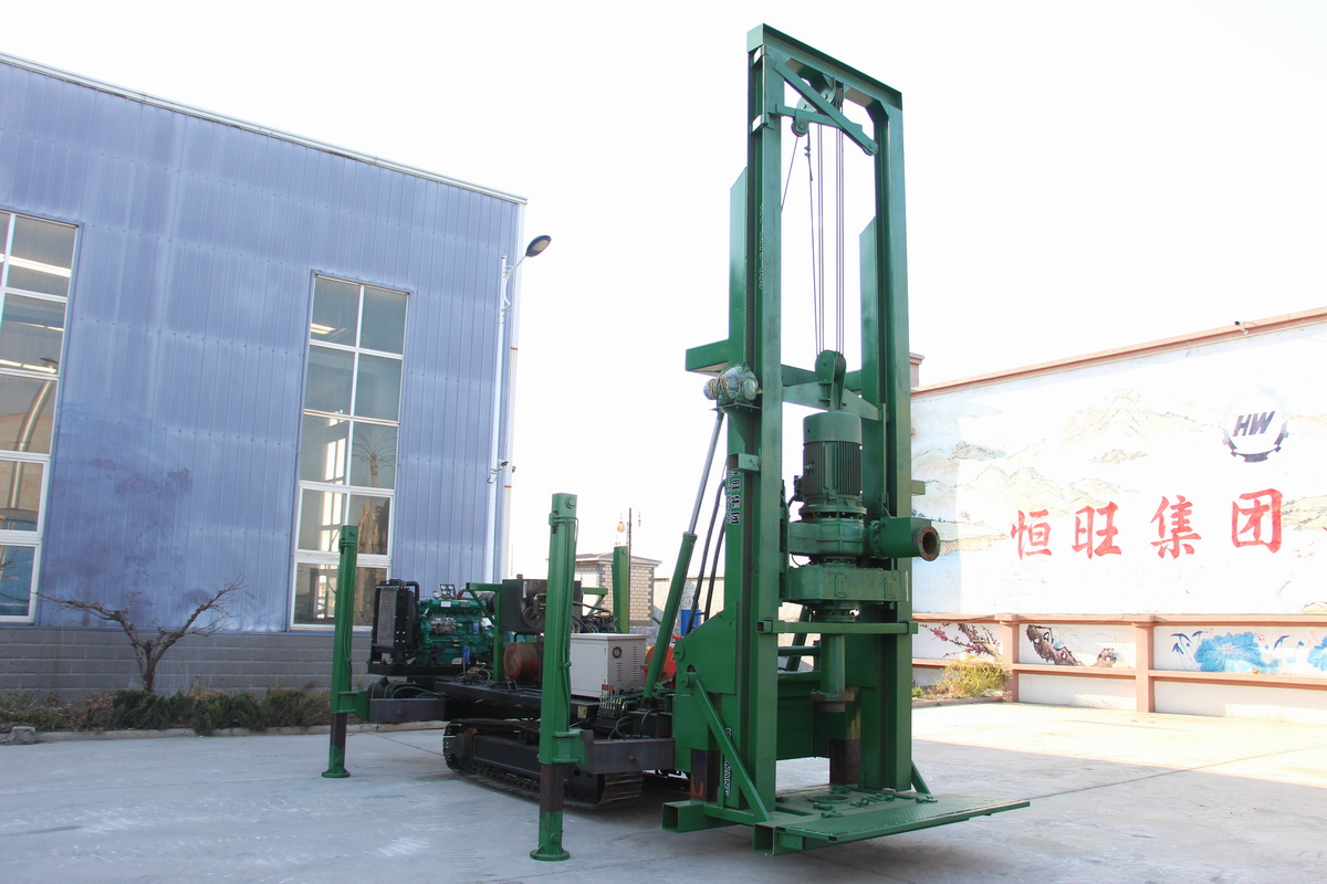 7寸鋼(gāng)履帶反循環鑽機(ji)