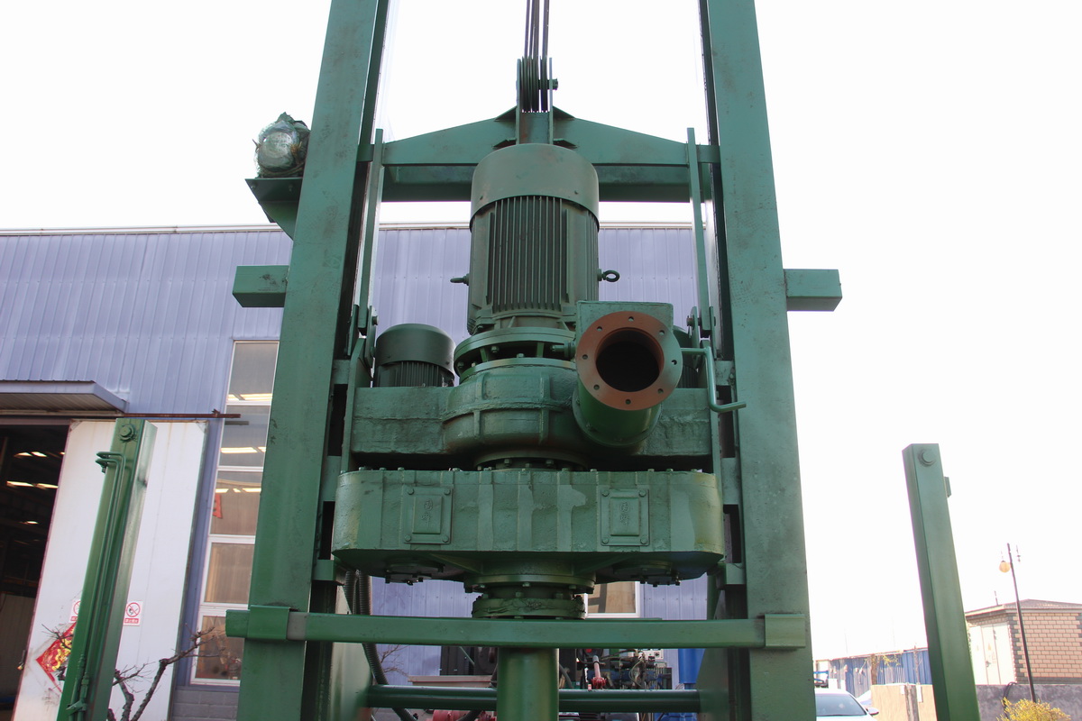 7寸鋼履帶反(fan)循環鑽機