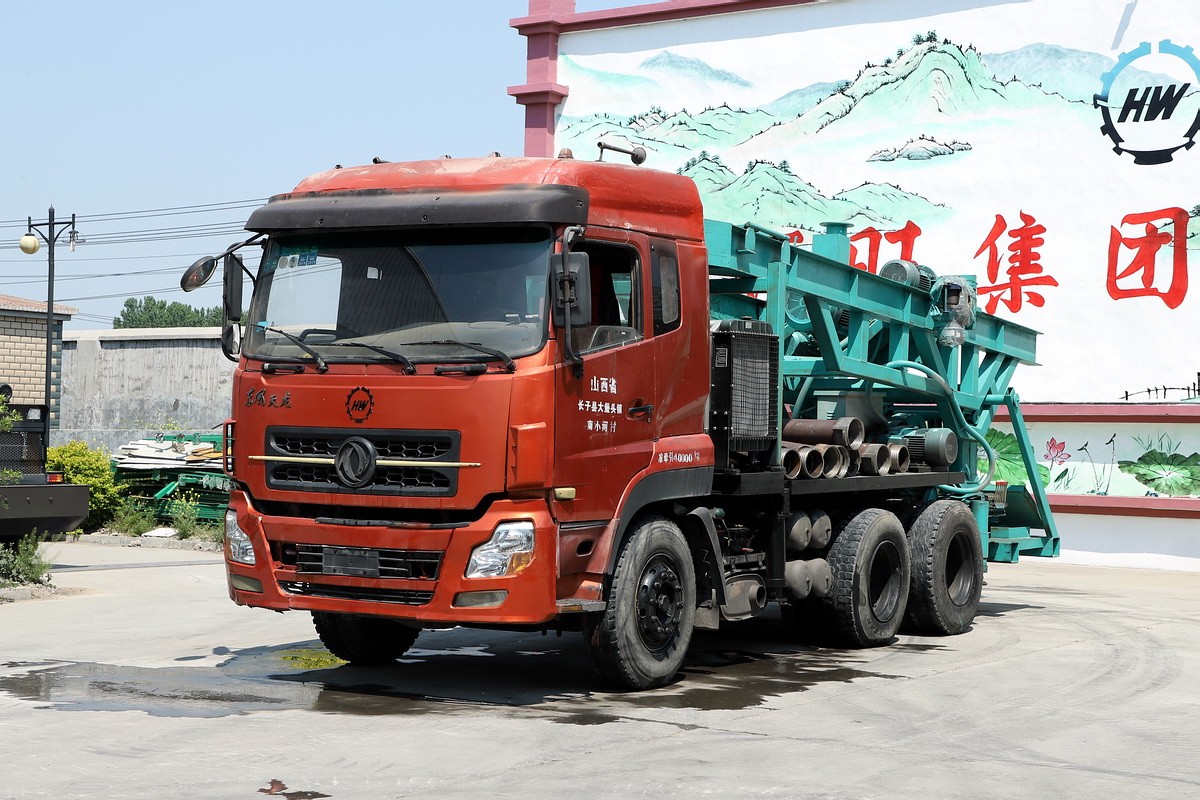 8寸後(hou)八輪汽(qi)車鑽機(ji)